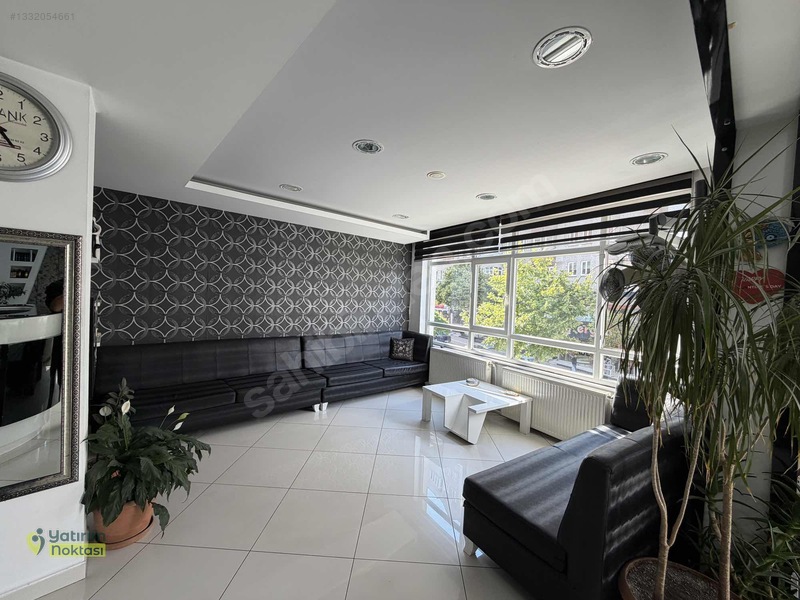 19 Mayıs Bulvarı'nda 175 M² Devren Satılık Lüks Kuaför Salonu — fotoğraf 3