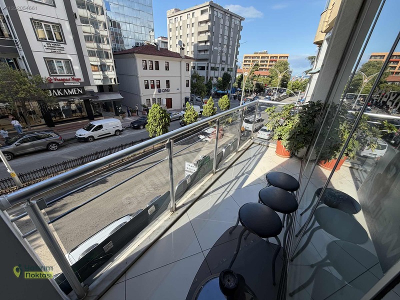 19 Mayıs Bulvarı'nda 175 M² Devren Satılık Lüks Kuaför Salonu — fotoğraf 12