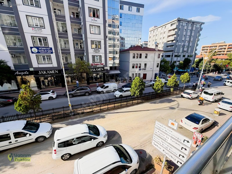 19 Mayıs Bulvarı'nda 175 M² Devren Satılık Lüks Kuaför Salonu — fotoğraf 14