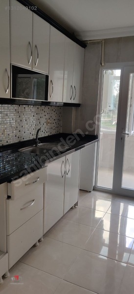 Bornova Evka 4 Satılık 2+1 Daire — fotoğraf 4