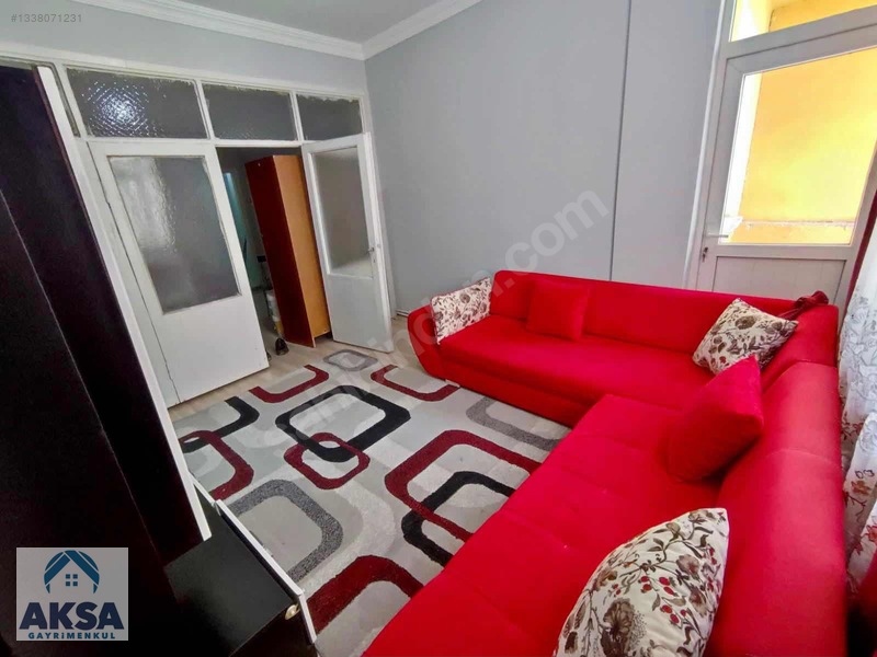 Saat Kulesi Arkası Eşyalı Kiralık — fotoğraf 2