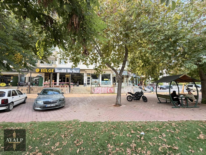 Satılık İş Yeri - Yatırım Tavsiyesi — fotoğraf 16