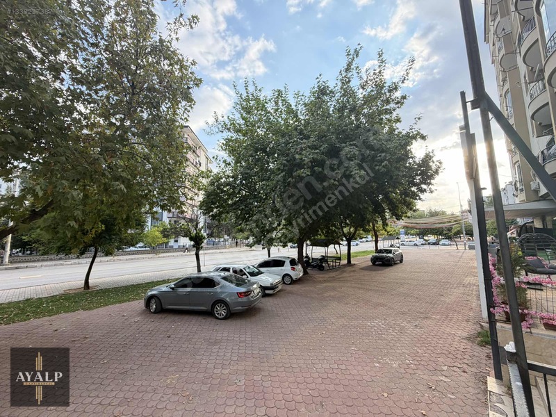 Satılık İş Yeri - Yatırım Tavsiyesi — fotoğraf 17