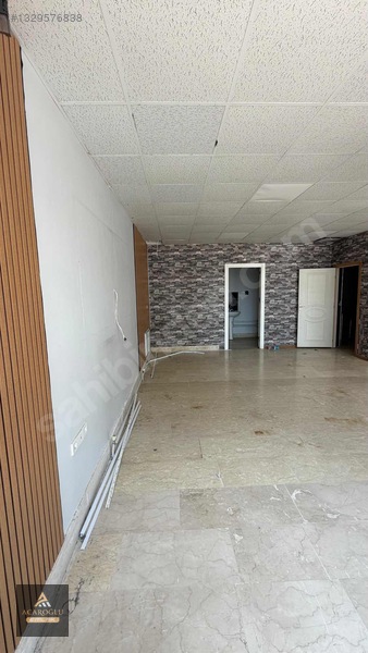 Acaroğlu'ndan Kosovada Farabi Hastahanesi Yanı Kiralık Dükkan — fotoğraf 2