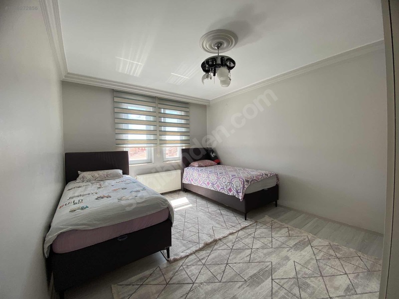 Md Emlak'tan Ssk Cadde Üzeri 3+1 175m2 Ful+ful Daire — fotoğraf 8