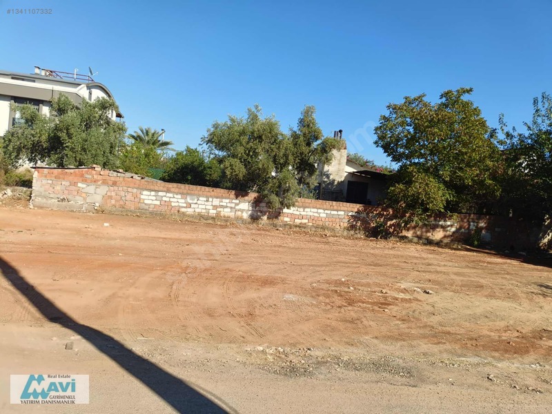 Ermenekte 417 M² İmarlı Arsa + Müstakil Ev