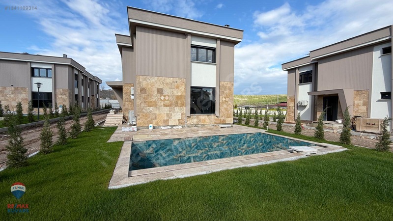 Manisa Bağyolunda 3+1 Kiralık Sıfır Villa — fotoğraf 2
