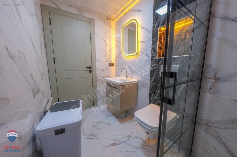 Manisa Bağyolunda 3+1 Kiralık Sıfır Villa — fotoğraf 3