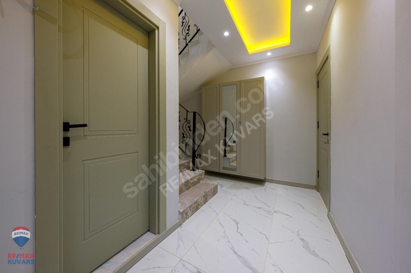 Manisa Bağyolunda 3+1 Kiralık Sıfır Villa — fotoğraf 8
