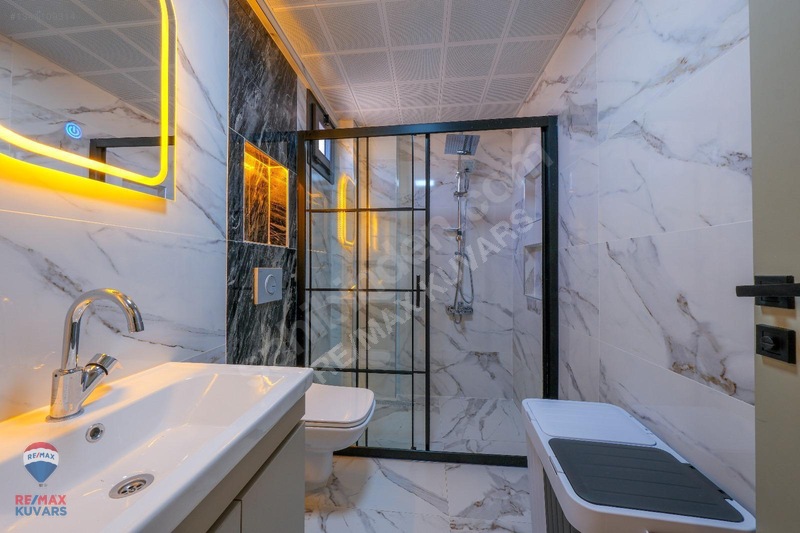 Manisa Bağyolunda 3+1 Kiralık Sıfır Villa — fotoğraf 11