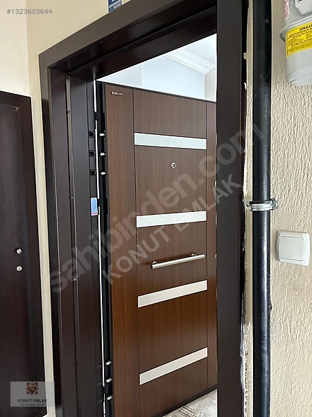 Konut Emlak-stadyum Karşısı-site İçinde-karacabey St-satılık D. — fotoğraf 4