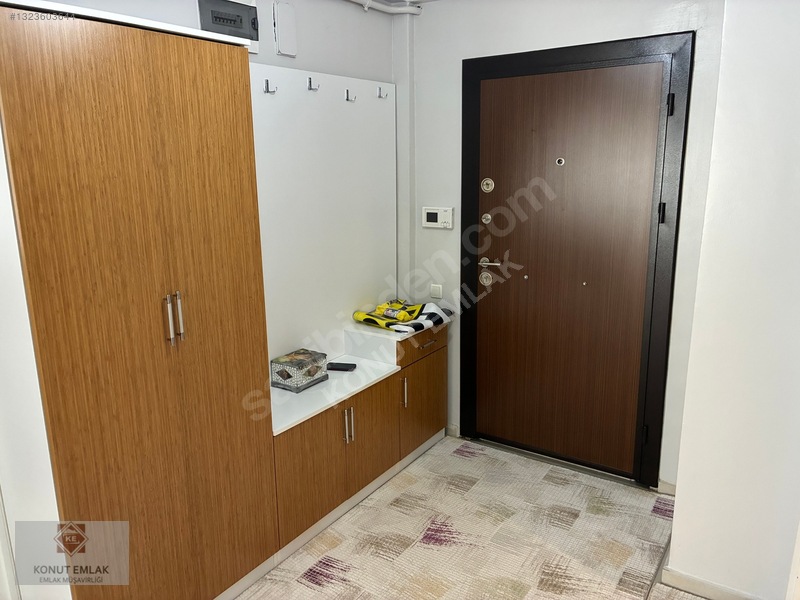 Konut Emlak-stadyum Karşısı-site İçinde-karacabey St-satılık D. — fotoğraf 5