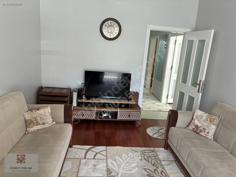 Konut Emlak-stadyum Karşısı-site İçinde-karacabey St-satılık D. — fotoğraf 31