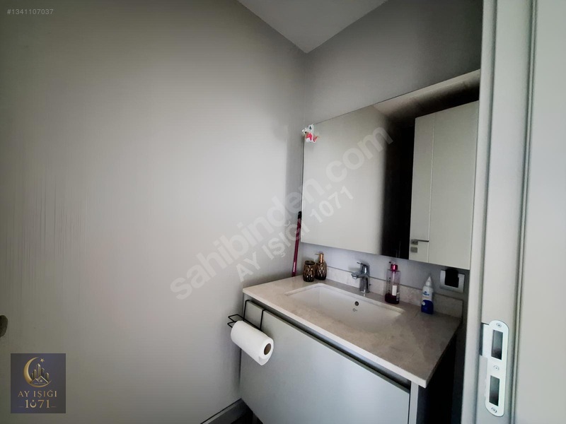 İncek Uptown Sitesi Kulede 1+1 Eşyalı Satılık Loft Daire — fotoğraf 24