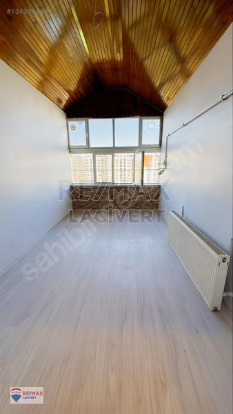 Re/max Lacivert'te Şelale Evler'de Full Yapılı 4+1 Satılık Daire — fotoğraf 8