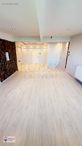 Re/max Lacivert'te Şelale Evler'de Full Yapılı 4+1 Satılık Daire — fotoğraf 11