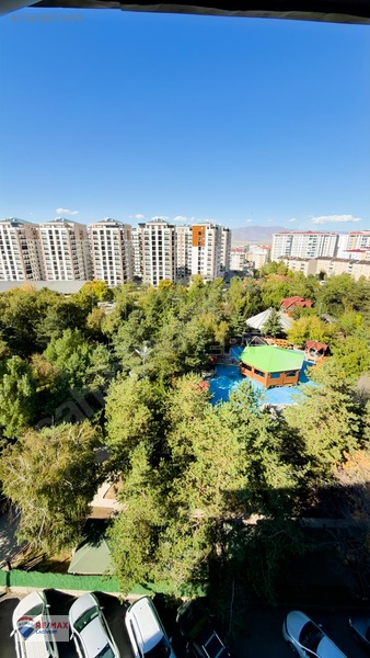 Re/max Lacivert'te Şelale Evler'de Full Yapılı 4+1 Satılık Daire — fotoğraf 21