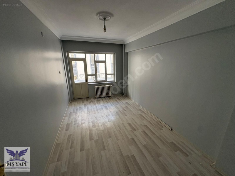 Van Merkez İpelyolunda Geniş Ferah 3+1 3.kat Kiralık Daire — fotoğraf 10