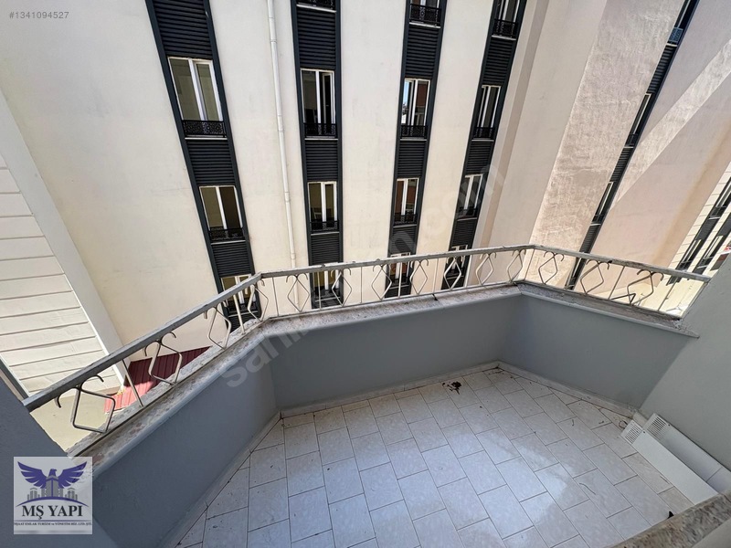 Van Merkez İpelyolunda Geniş Ferah 3+1 3.kat Kiralık Daire — fotoğraf 11