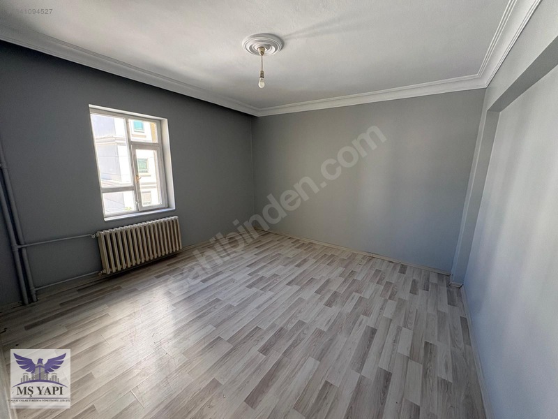 Van Merkez İpelyolunda Geniş Ferah 3+1 3.kat Kiralık Daire — fotoğraf 17