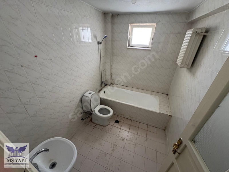 Van Merkez İpelyolunda Geniş Ferah 3+1 3.kat Kiralık Daire — fotoğraf 24