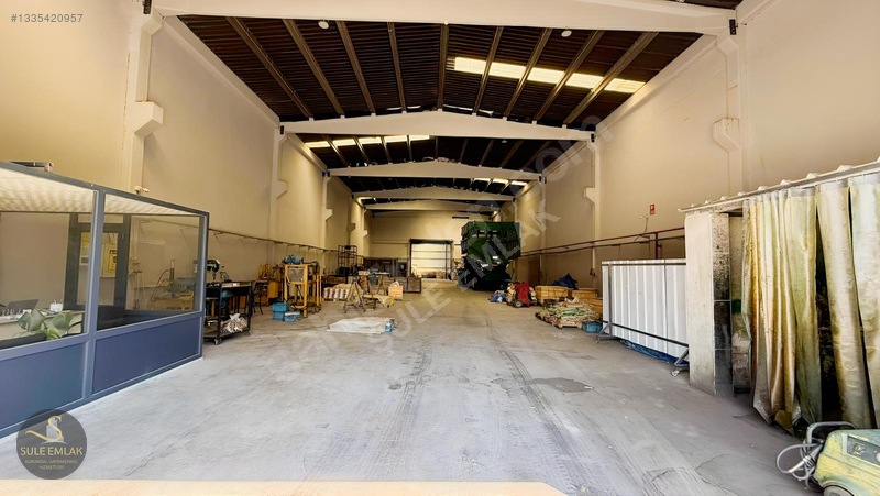 Şule Emlak'tan Aosb'de 2,250m2 Kapalı Alanlı Fabrika — fotoğraf 2