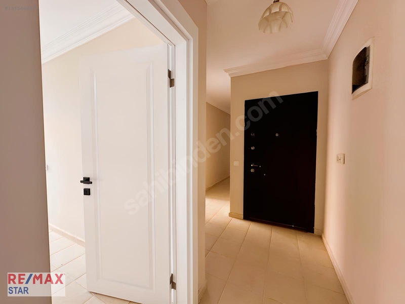 Eskihisarda Ara Kat Garajlı 3+1 Satılık Daire — fotoğraf 15