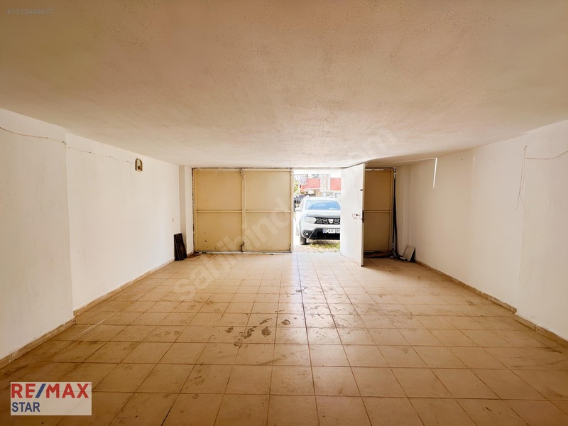 Eskihisarda Ara Kat Garajlı 3+1 Satılık Daire — fotoğraf 32