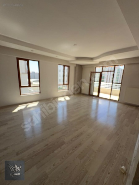 Hugalift Gayrimenkul Bağcılar Bajar Sitesi 4+1 Satılık Daire — fotoğraf 3