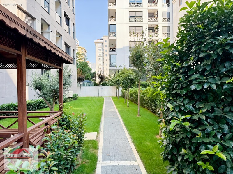Caddebostan Hayat Cadde Sitesi Caddeye 2.paralel 115 M2 Net 3+1. — fotoğraf 9
