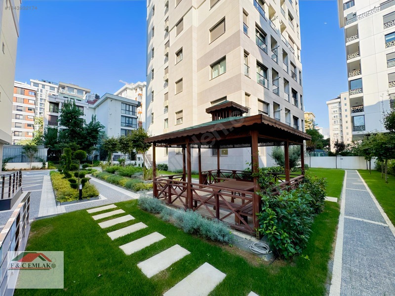 Caddebostan Hayat Cadde Sitesi Caddeye 2.paralel 115 M2 Net 3+1. — fotoğraf 10