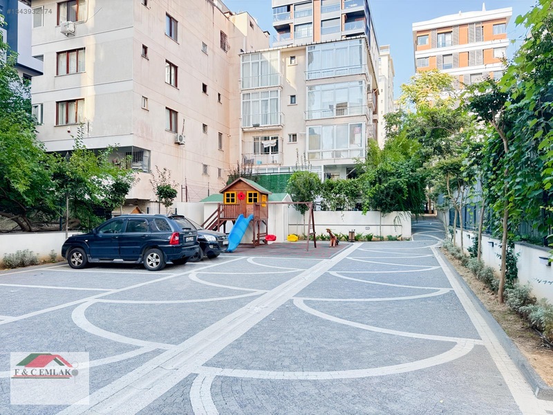 Caddebostan Hayat Cadde Sitesi Caddeye 2.paralel 115 M2 Net 3+1. — fotoğraf 11