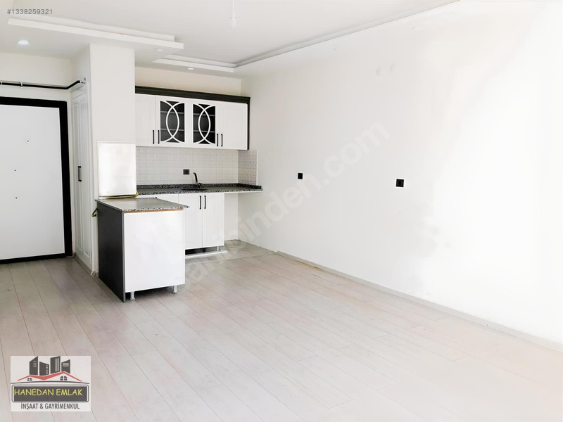 Hanedan'dan-ataşehirde-acil Kiralık-2yıllık-uygundaire-1+1-55m2 — fotoğraf 3
