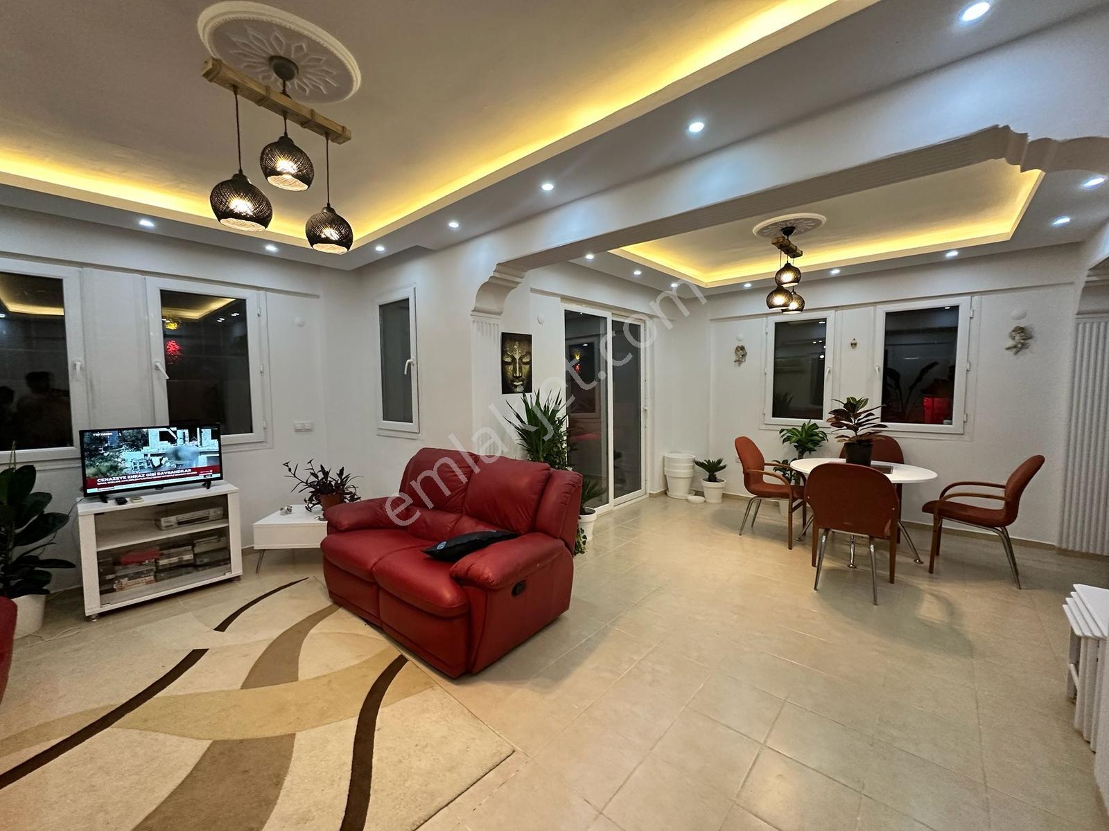 Seydikemer Döğer Mahallesinde Eşyalı Ve Havuzlu 3+1 Villa — fotoğraf 9