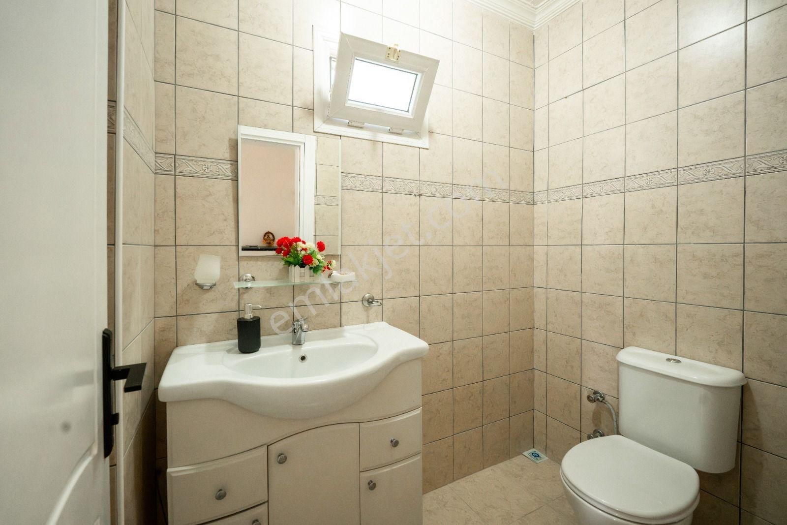 Seydikemer Döğer Mahallesinde Eşyalı Ve Havuzlu 3+1 Villa — fotoğraf 19