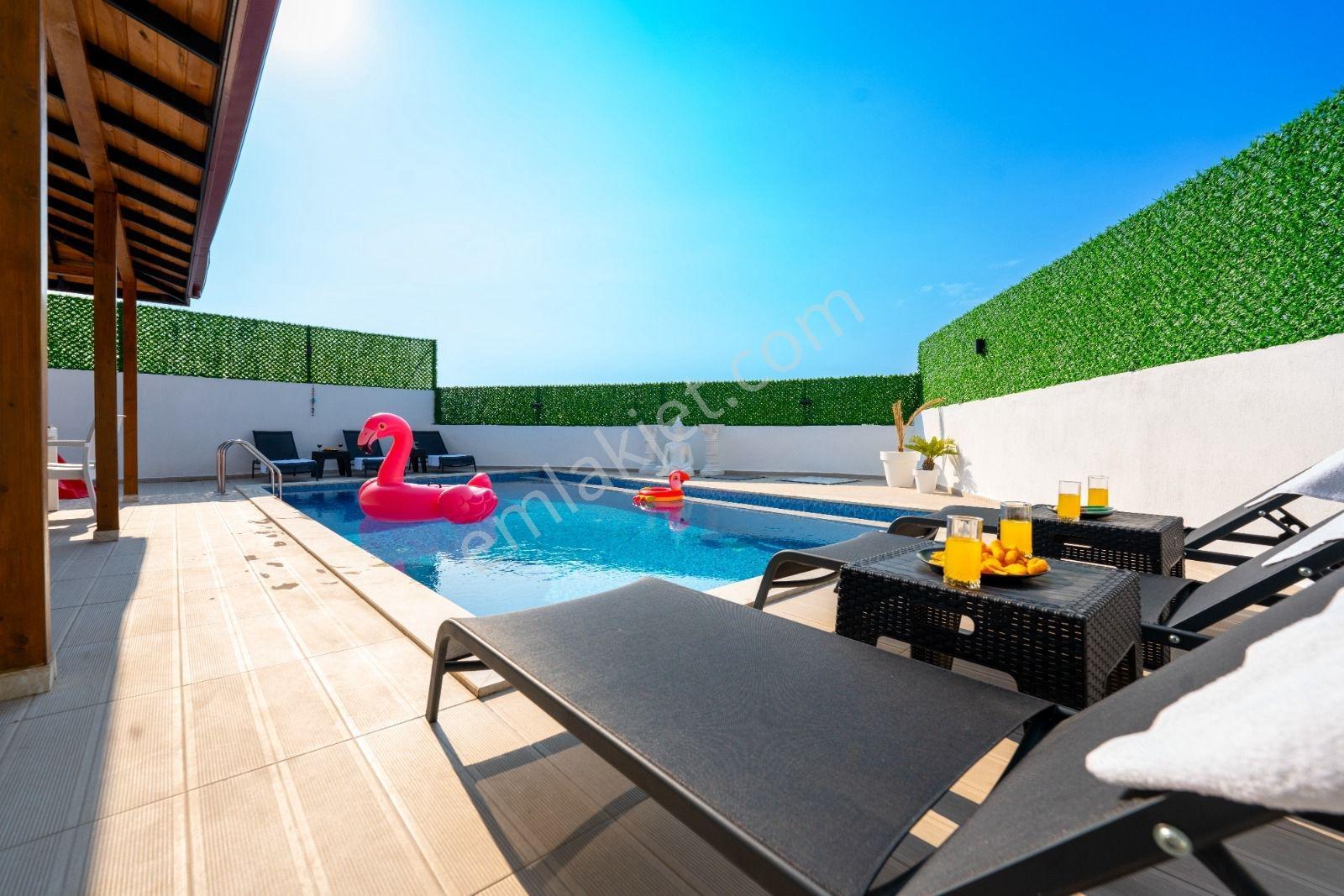 Seydikemer Döğer Mahallesinde Eşyalı Ve Havuzlu 3+1 Villa — fotoğraf 22