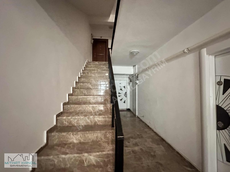 Karasu'da Sahile Yakın Geniş Kullanımlı Full Eşyalı 1+1 Daire — fotoğraf 9
