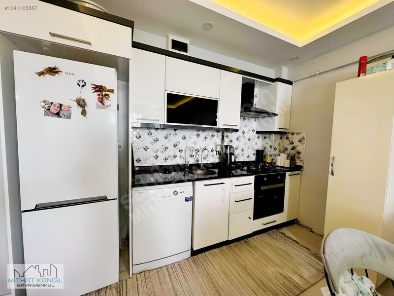 Karasu'da Sahile Yakın Geniş Kullanımlı Full Eşyalı 1+1 Daire — fotoğraf 18