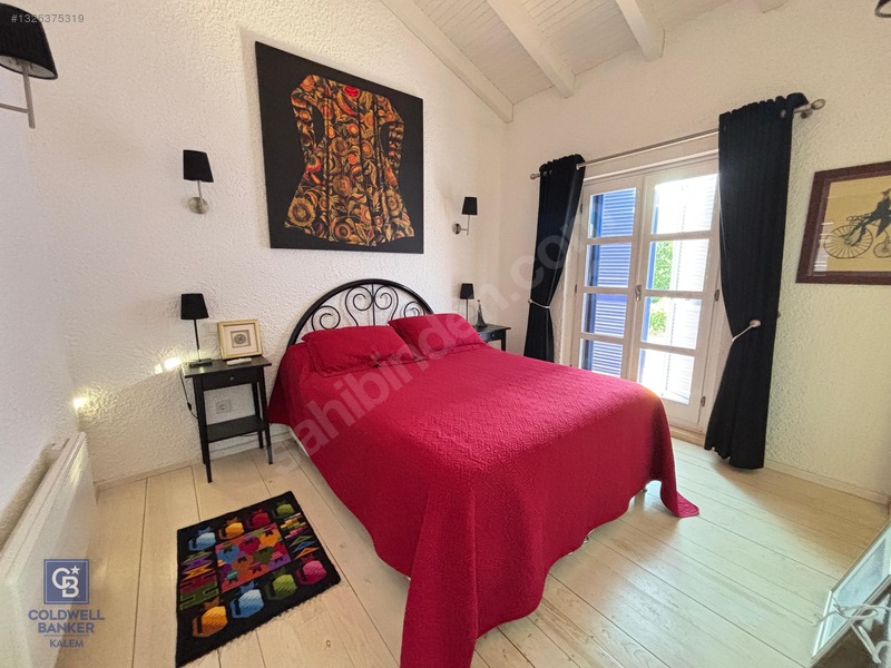 Alaçatı Hacımemişte Müstakil Havuzlu Bahçeli 3+1 Kiralık Villa — fotoğraf 18