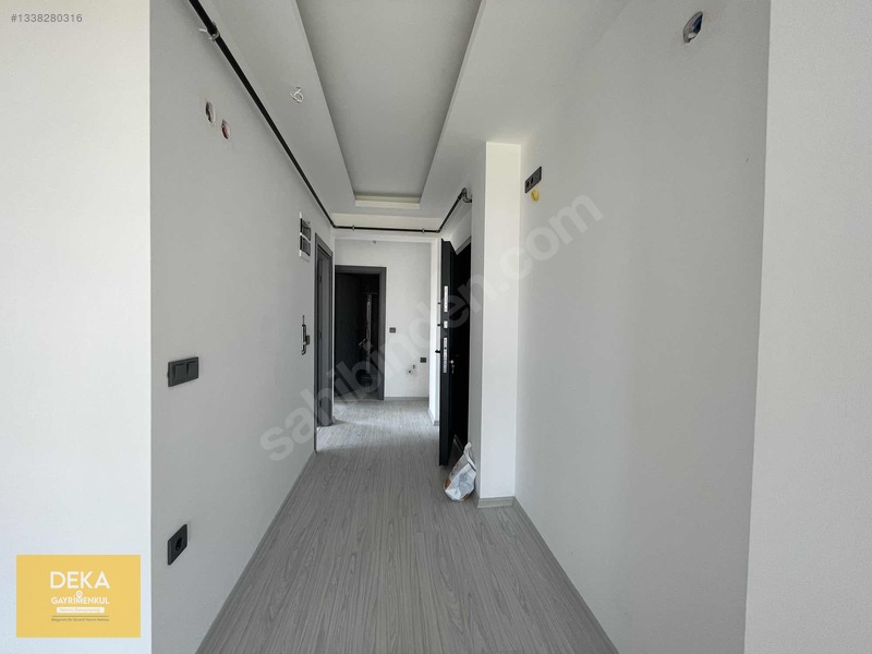 Deka Gayrimenkul'den Deniz Manzaralı Ana Yola Cephe Satılık 2+1 — fotoğraf 21