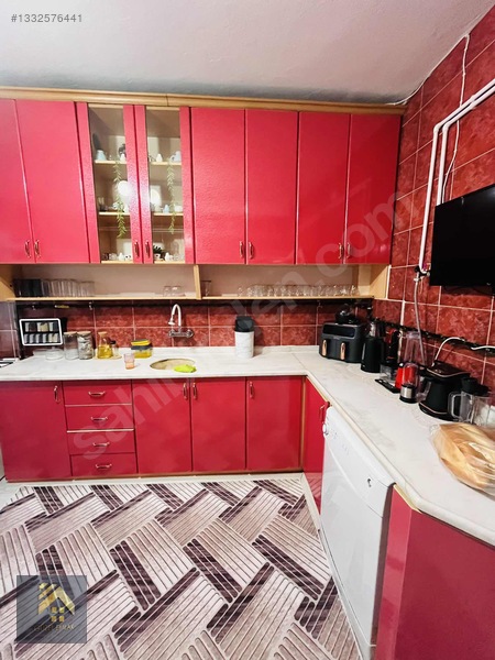 Nakipoğlu Mahallesinde Satılık Full Bakımlı 3+1 Daire — fotoğraf 2