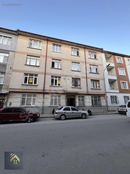 Nakipoğlu Mahallesinde Satılık Full Bakımlı 3+1 Daire — fotoğraf 35
