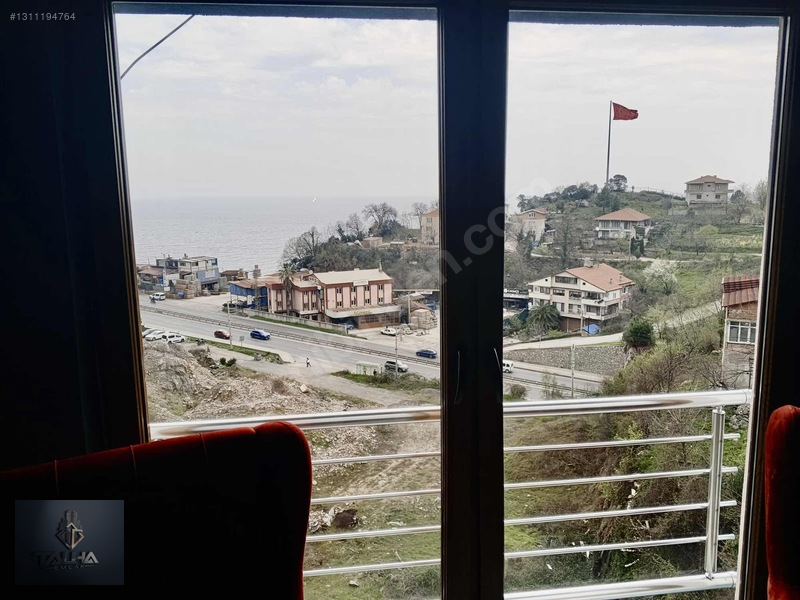 Merkez Mahalleside Satılık 3+ 1 Daire — fotoğraf 2