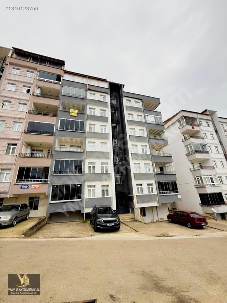 İhsaniye Mahallesi Kiralık 3+1 Daire Doğalgazlı