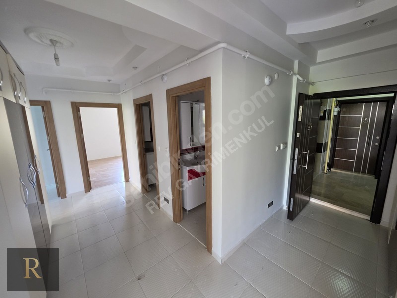 (rev)elazığın Kalbinde 3+1 Ara Kat Daire — fotoğraf 10