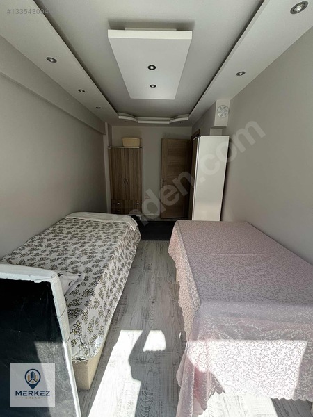 Merkez Emlak'tan Muradiye'de 2+1 Ara Kat Eşyalı Klimalı Daire — fotoğraf 16