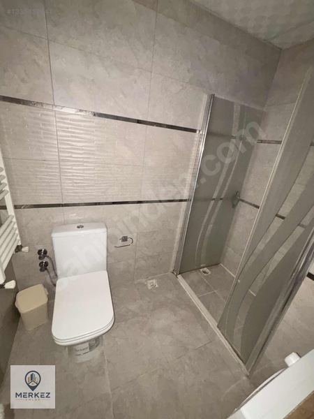 Merkez Emlak'tan Muradiye'de 2+1 Ara Kat Eşyalı Klimalı Daire — fotoğraf 20