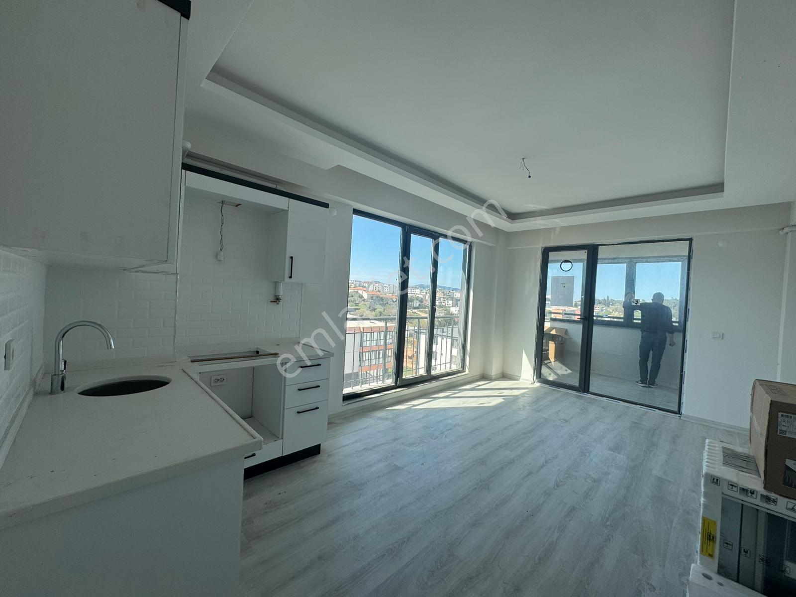 Bandırma Mavi Emlaktan Yeni Mah. 1+1 Lüks Satılık Daire — fotoğraf 6