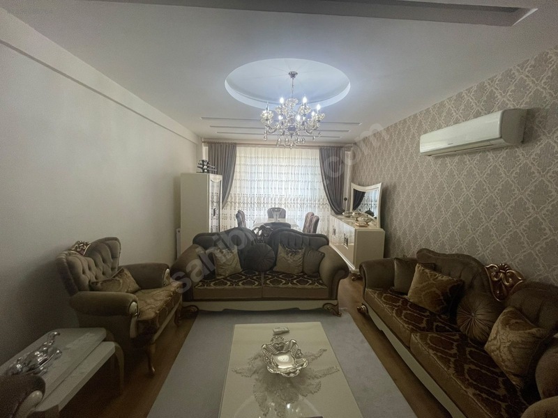 Doğukent Harika Konumlu 4+1 Bakımlı Ara Kat Daire — fotoğraf 2