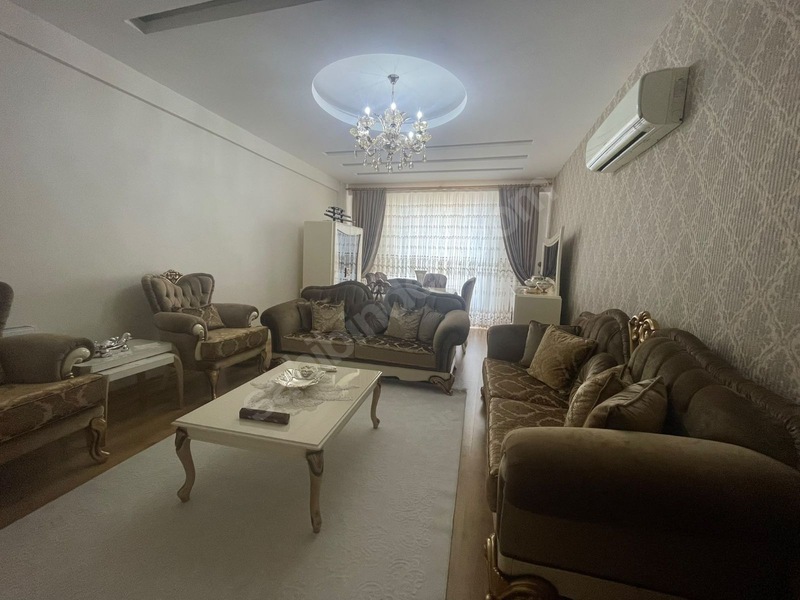 Doğukent Harika Konumlu 4+1 Bakımlı Ara Kat Daire — fotoğraf 24